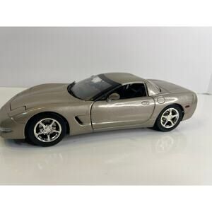 rare Hot Wheels C5 Corvette gray 1/18 Diecast Car Chrome Wheels Used